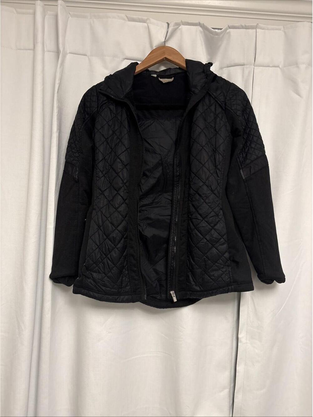 Athleta Quilted Black Rock Springs Jacket Hood Size S Full Zip Pockets 350371